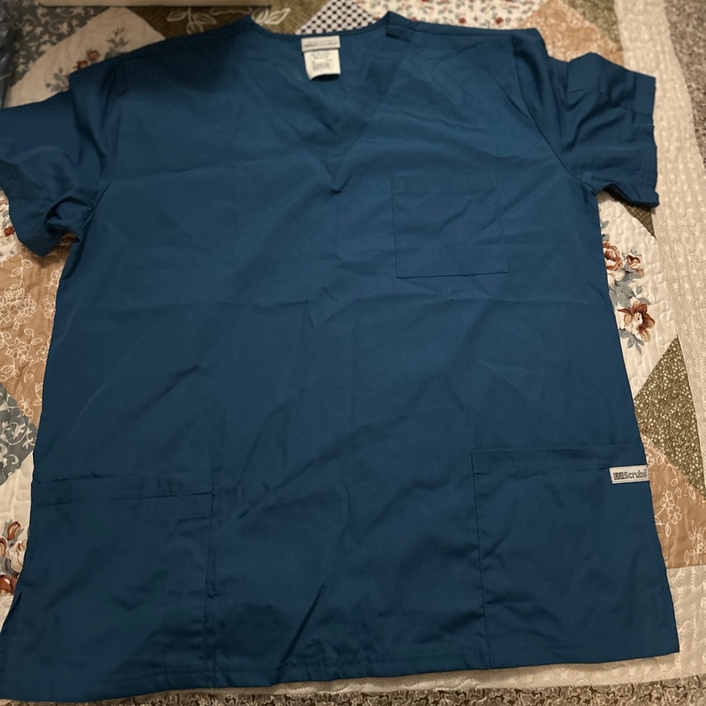Two Uniform Advantage Scrub Tops Size L New